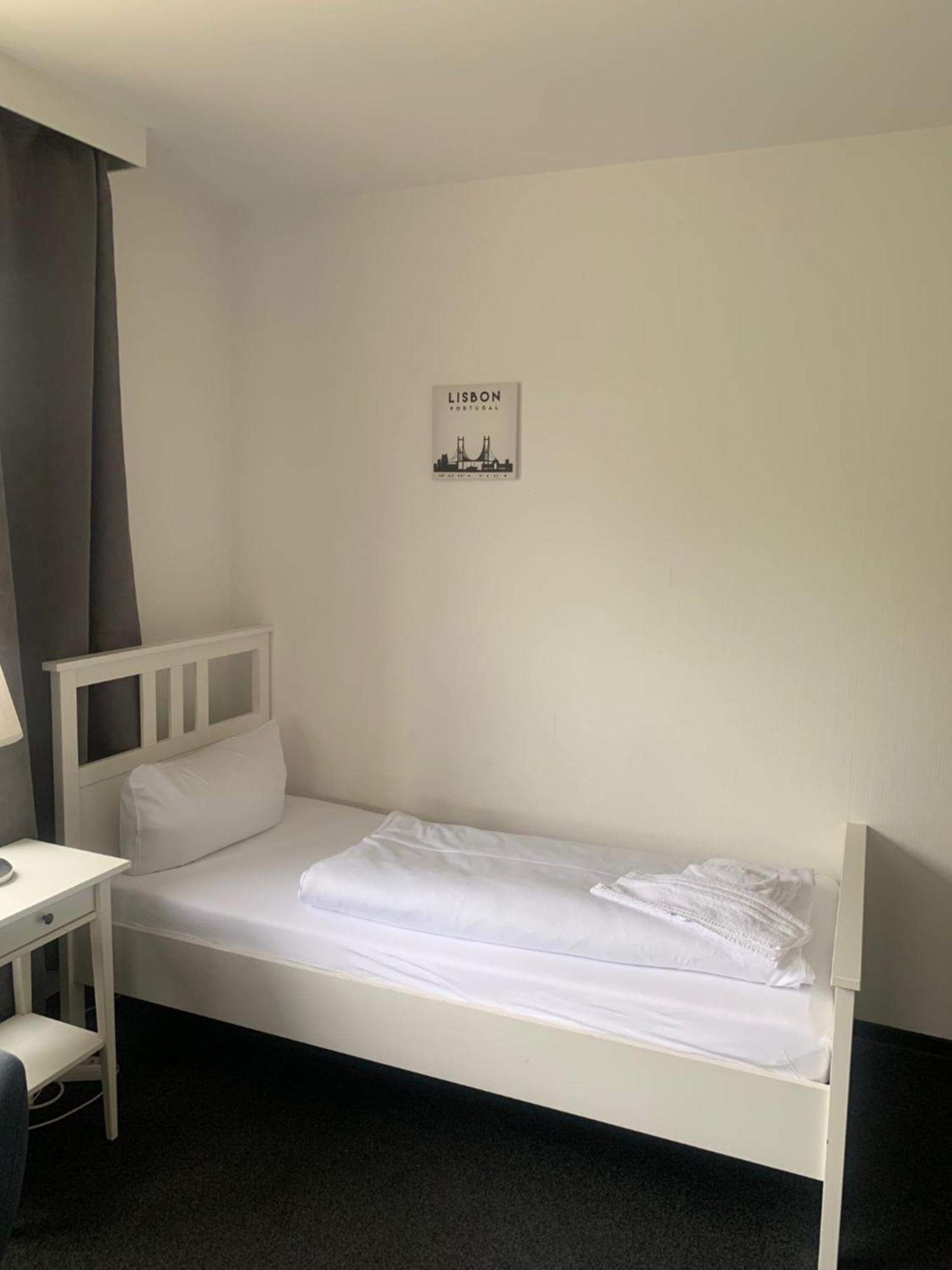 Hotel Calenberger Hof Wennigsen Buitenkant foto